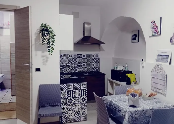 Дом отдыха Ortensia C House Катания